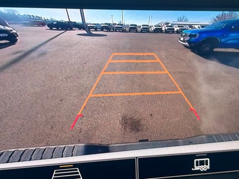 Used 2024 Chevrolet Silverado 2500 Custom w/ Custom Value Package image 18