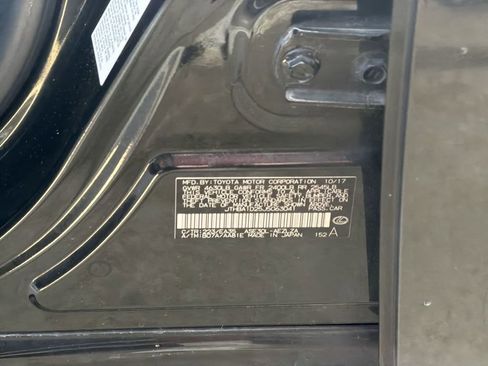 Used 2018 Lexus IS 300 F Sport w/ F Sport Package image 5