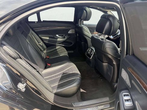 Used 2019 Mercedes-Benz S 560 4MATIC Sedan image 12