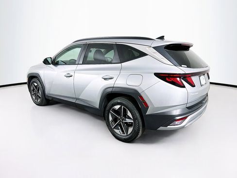 Used 2025 Hyundai Tucson SEL FWD image 5
