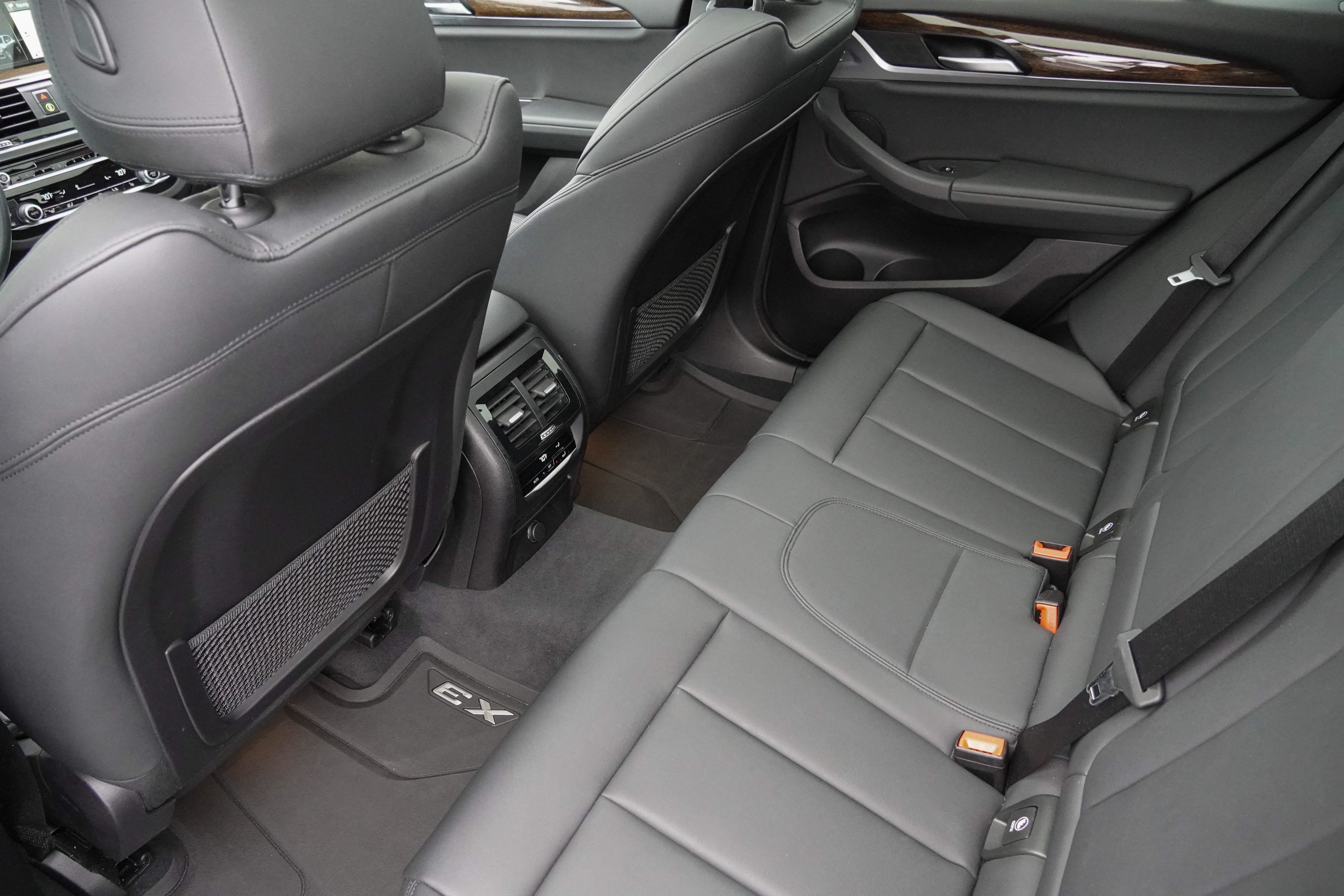Used 2019 BMW X3 xDrive30i w/ Driving Assistance Package AWD/4WD image 34