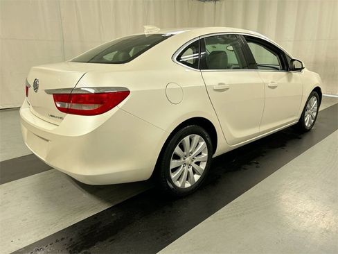 Used 2016 Buick Verano image 2