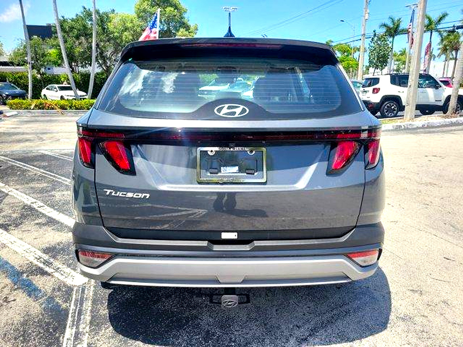Used 2025 Hyundai Tucson SE FWD image 6