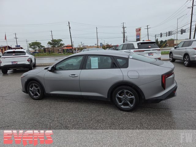 Used 2025 Kia K4 FWD image 25