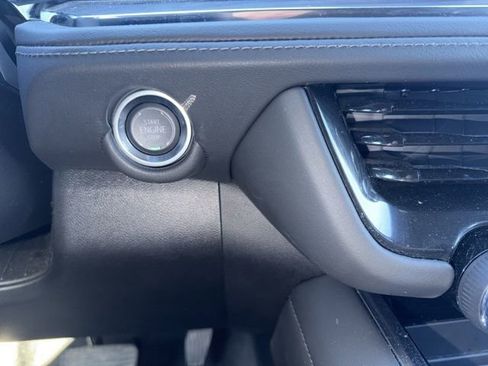 Used 2025 Chevrolet Tahoe LT image 43