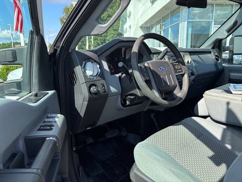 Used 2016 Ford F250 XLT AWD/4WD image 7