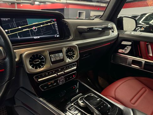 Used 2024 Mercedes-Benz G 550 image 12