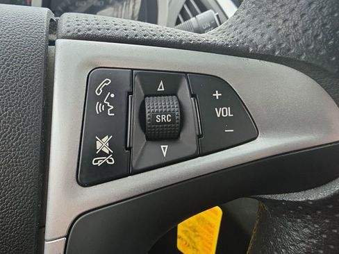 Used 2016 Chevrolet Equinox LT image 10