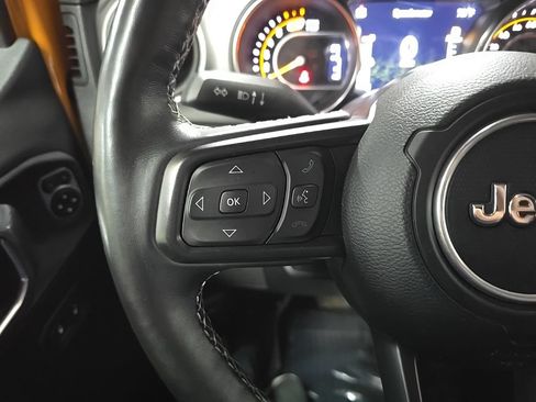 Used 2021 Jeep Wrangler Sport AWD/4WD image 18