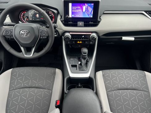 New 2025 Toyota RAV4 XLE w/ Convenience Package image 10