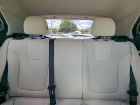 Used 2025 Buick Encore GX Sport Touring FWD image 21