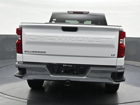 Used 2024 Chevrolet Silverado 1500 LT RWD image 4