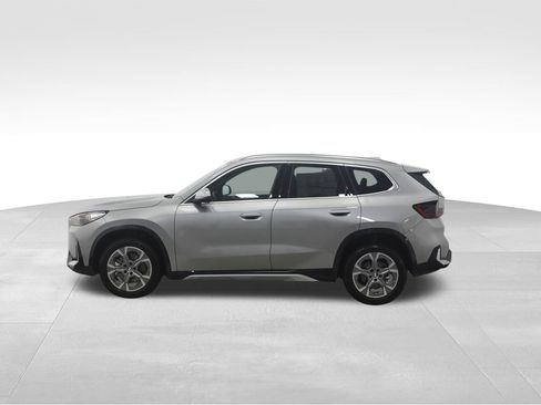 Used 2025 BMW X1 xDrive28i w/ Convenience Package image 2