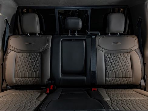 Used 2026 Ford F450 Platinum w/ Platinum Plus Package image 27