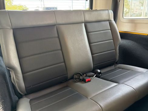 Used 2009 Jeep Wrangler X AWD/4WD image 37