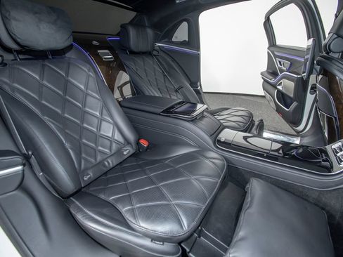 Used 2023 Mercedes-Benz Maybach S 580 4MATIC image 51