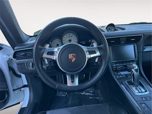 Used 2014 Porsche 911 GT3 w/ Carbon Interior Package RWD image 12