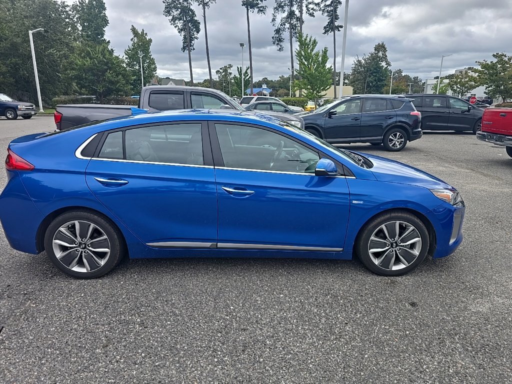 Used 2018 Hyundai Ioniq Limited w/ Limited Ultimate Package 03 FWD image 4