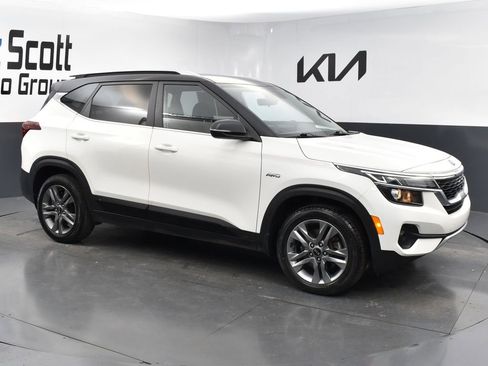 Used 2021 Kia Seltos S image 7