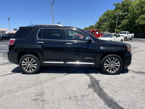Used 2017 GMC Terrain Denali AWD/4WD image 2