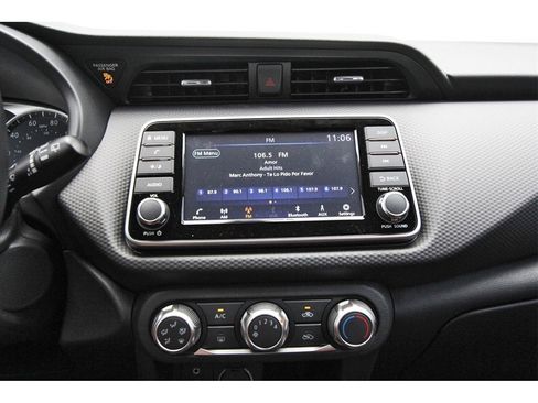 New 2025 Nissan Kicks Play S image 17