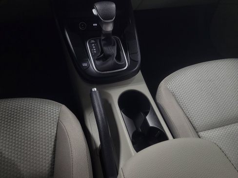 Used 2025 Kia Soul LX w/ LX Technology Package image 26