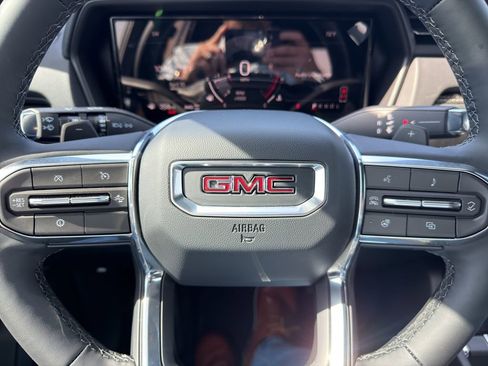 New 2026 GMC Terrain Elevation w/ Black Edition AWD/4WD image 29