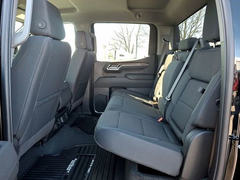 New 2026 GMC Sierra 1500 Elevation image 6