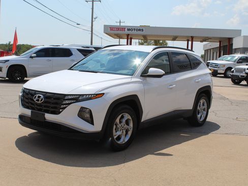 Used 2024 Hyundai Tucson SEL FWD image 11