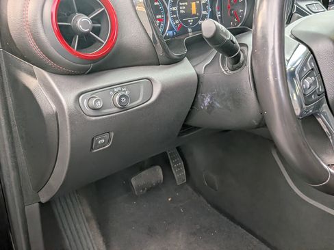 Used 2022 Chevrolet Blazer RS image 17