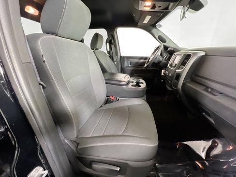Used 2022 RAM 1500 Classic Warlock AWD/4WD image 25