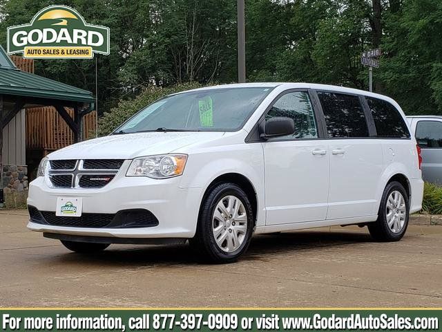 Used 2018 Dodge Grand Caravan SE w/ UConnect Hands-Free Group FWD image 1