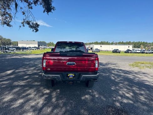 Used 2019 Ford F250 XLT w/ XLT Premium Package AWD/4WD image 5