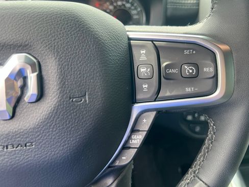 Used 2025 RAM 1500 Big Horn AWD/4WD image 24