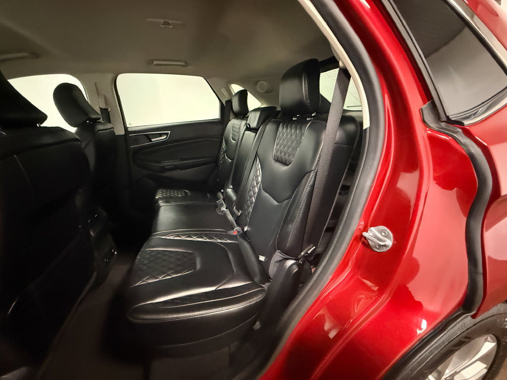Used 2024 Ford Edge Titanium AWD/4WD image 8