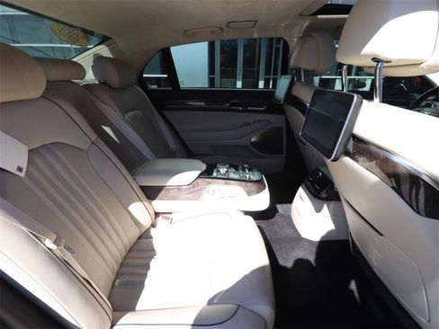 Used 2019 Genesis G90 5.0 Ultimate image 22