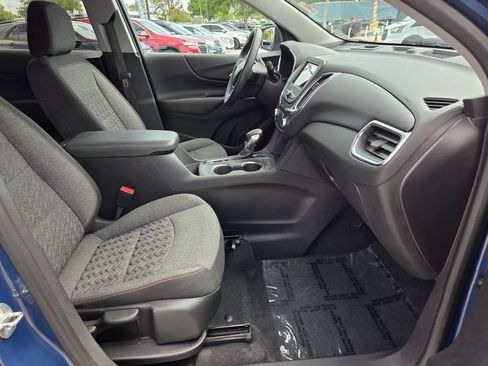 Certified 2024 Chevrolet Equinox LT FWD image 16