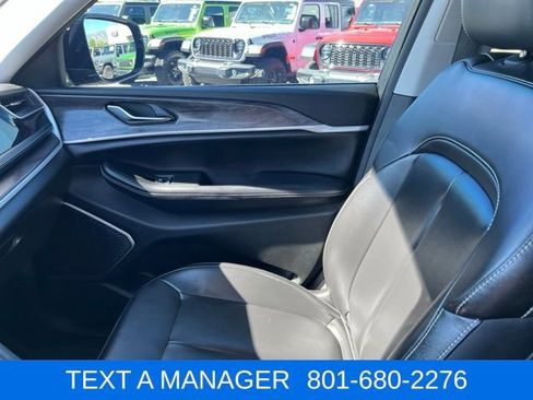 Used 2024 Jeep Grand Cherokee Limited 4xe w/ Trailer Tow Package AWD/4WD image 29