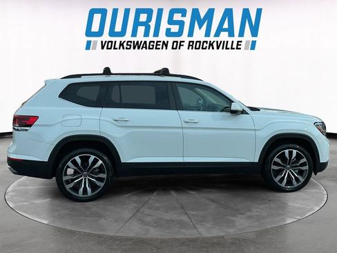 Used 2022 Volkswagen Atlas SE w/ Panoramic Sunroof Package image 7