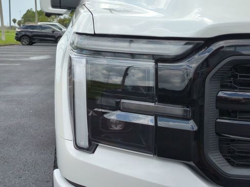 New 2025 Ford F150 Lariat w/ Equipment Group 501A Mid image 10