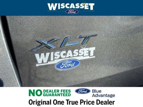 Certified 2022 Ford Explorer XLT w/ Equipment Group 202A image 26