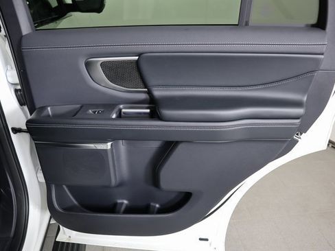 New 2025 Ford Expedition Platinum w/ Stealth Appearance Package image 12