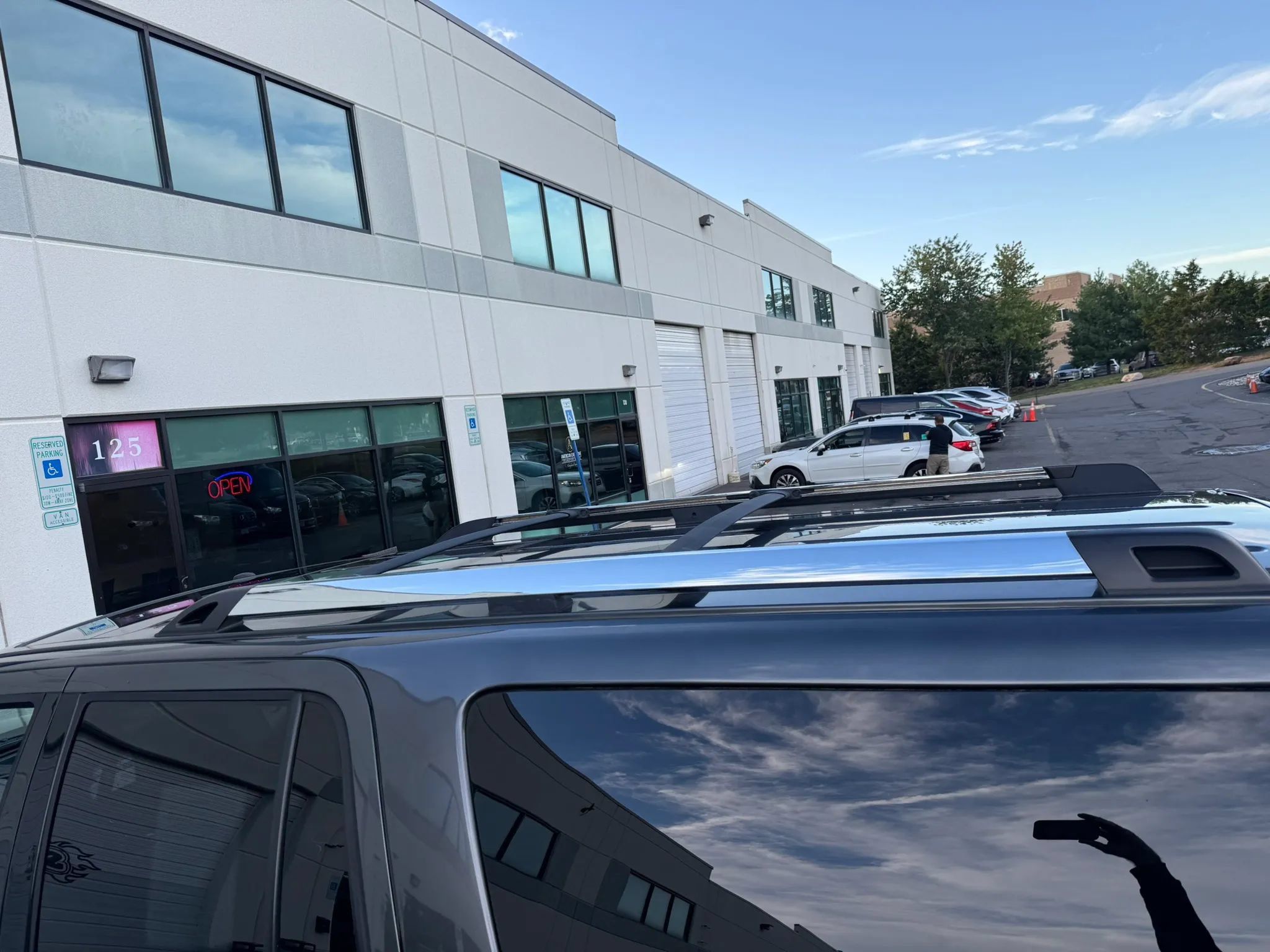 Used 2017 Ford Expedition EL Platinum AWD/4WD image 19