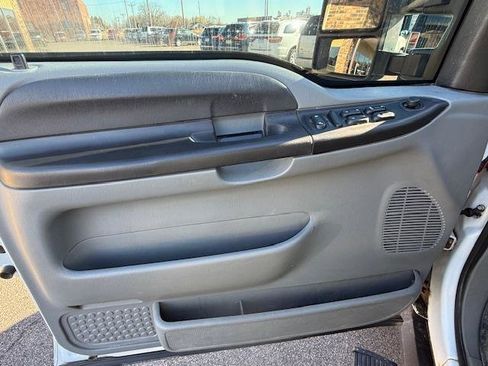 Used 2007 Ford F350 XLT image 20