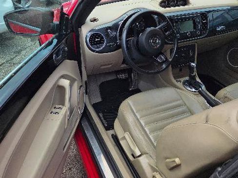 Used 2013 Volkswagen Beetle 2.0T image 10