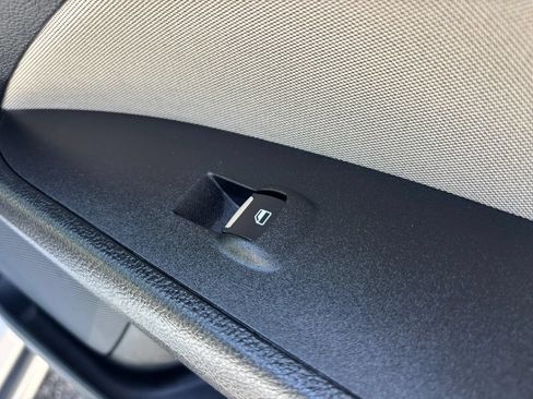 Used 2018 Ford Fusion S FWD image 57