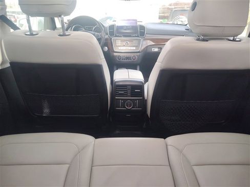 Used 2017 Mercedes-Benz GLS 450 4MATIC image 38