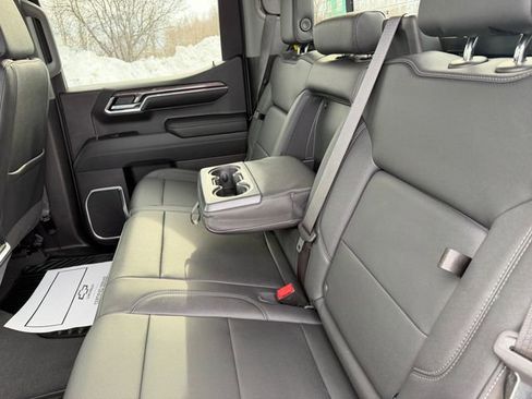Used 2024 Chevrolet Silverado 1500 LTZ w/ LTZ Convenience Package II image 34