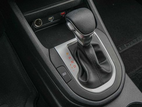 Used 2024 Kia Forte LXS image 20