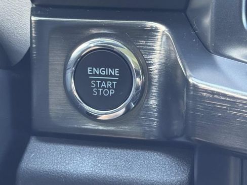Used 2024 Ford F250 Lariat AWD/4WD image 26